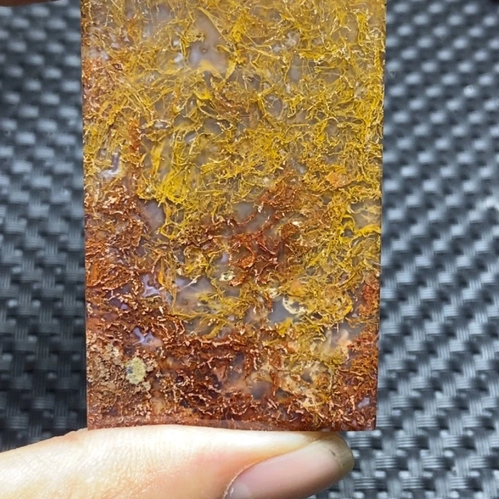 玛瑙/玉髓颈饰未镶嵌翟****心