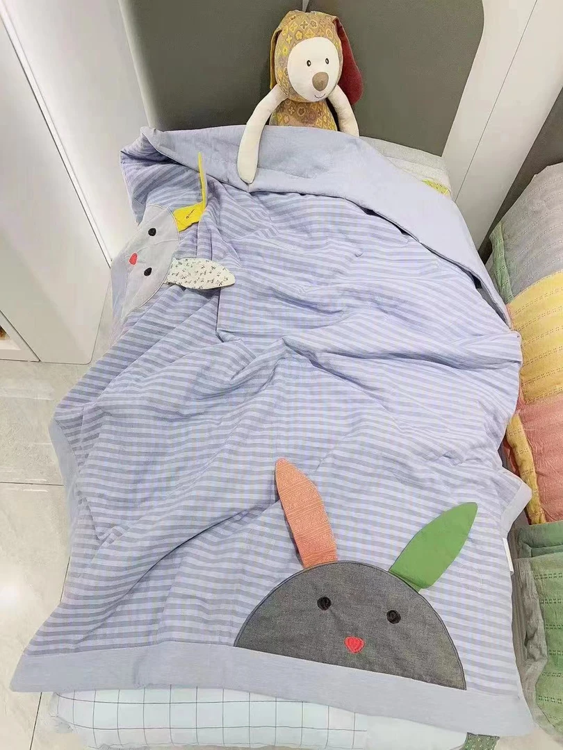 贴布绣格子兔 1.5*2高端纯棉有氧双层纱亲肤大豆冬被