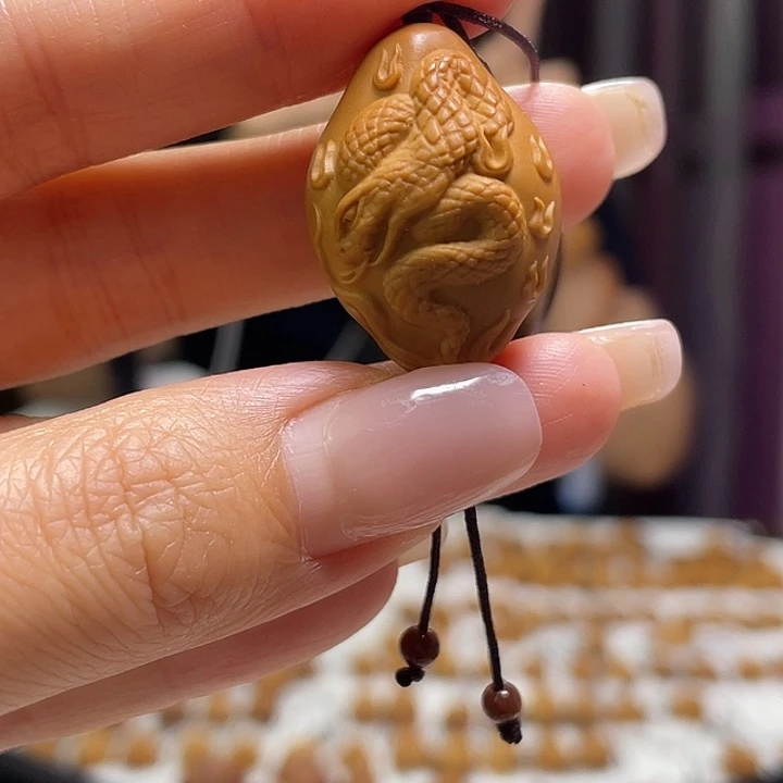 橄榄核吊坠橄榄核