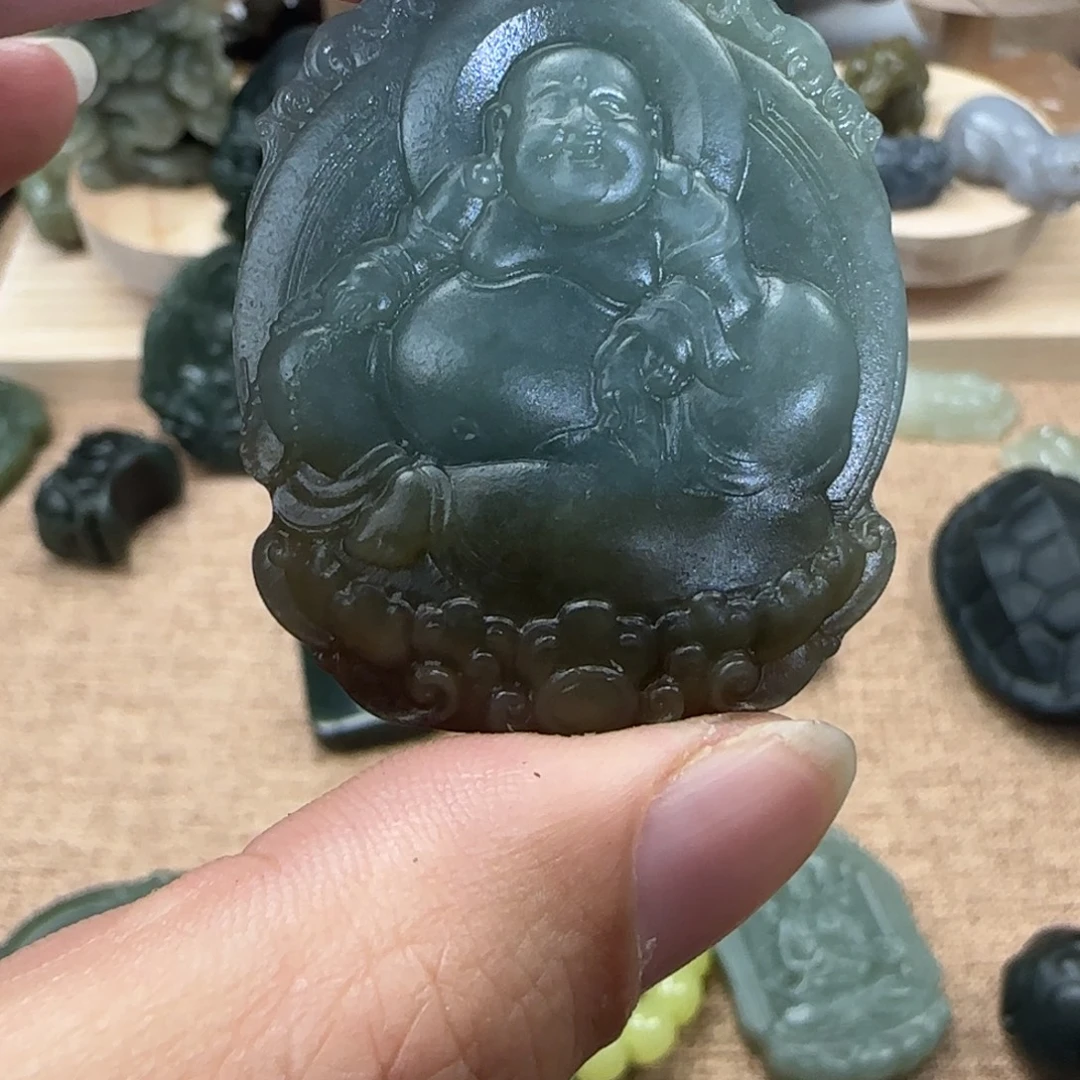 和田玉未镶嵌挂件