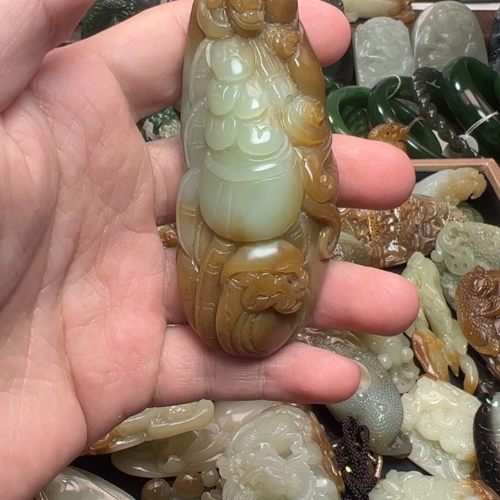 未镶嵌和田玉把件