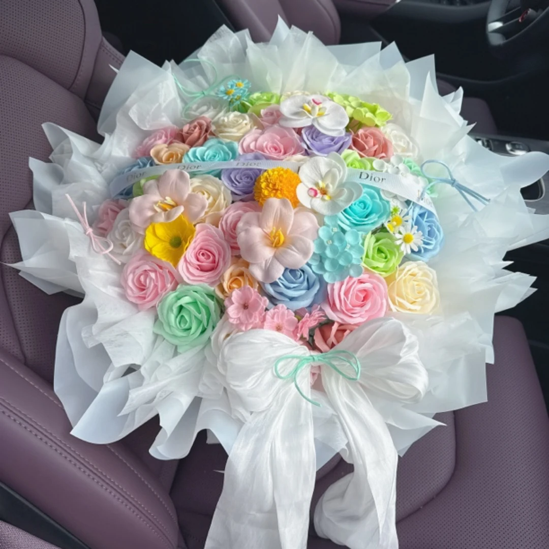 情人节520母亲节礼物玫瑰永生花创意花束送女友闺蜜妈妈生日礼物