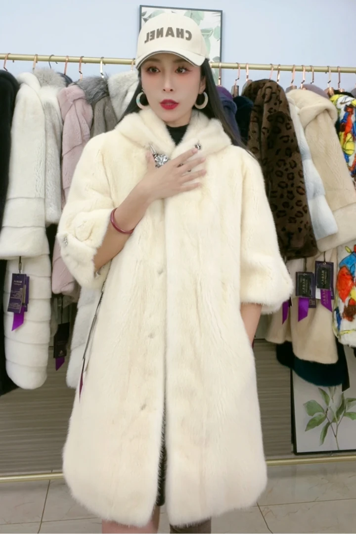 米白色中长款连帽貂皮大衣女士皮草外套