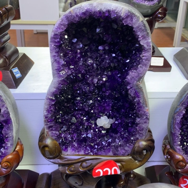 紫晶大型摆件（非配饰）未镶嵌
