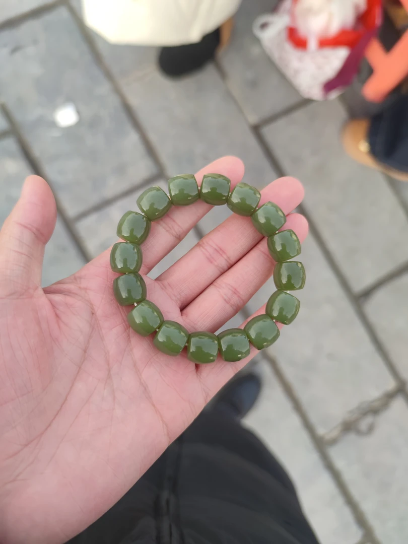 和田玉直切手串未镶嵌