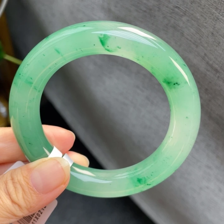 石英质玉未镶嵌手镯53 －54