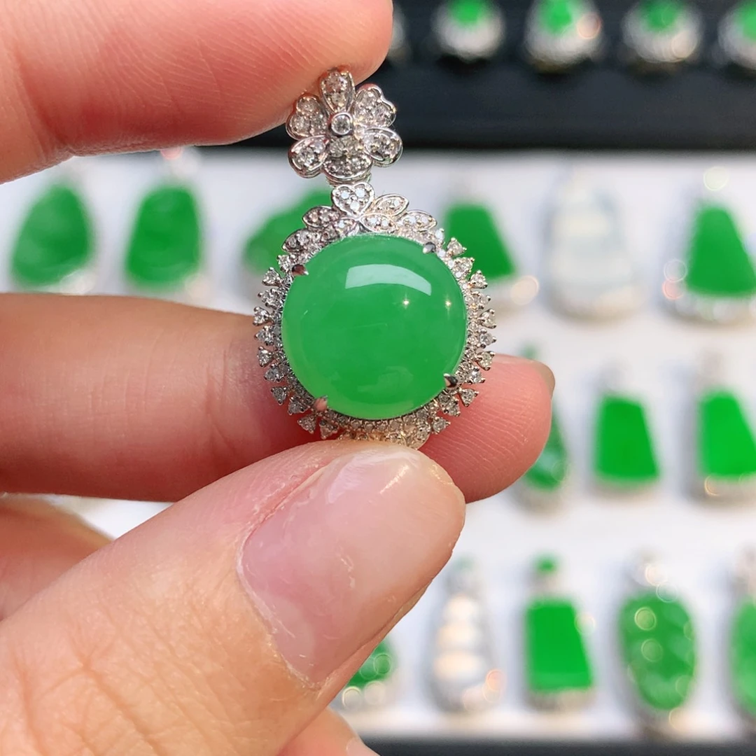 翡翠18K金镶嵌吊坠(不含链)