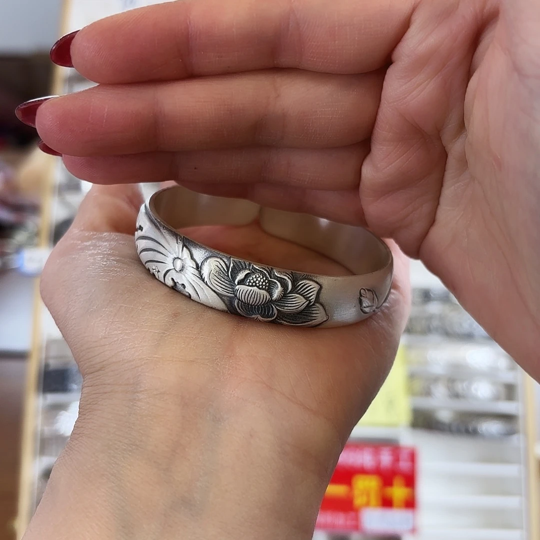 足银莲花手镯58克