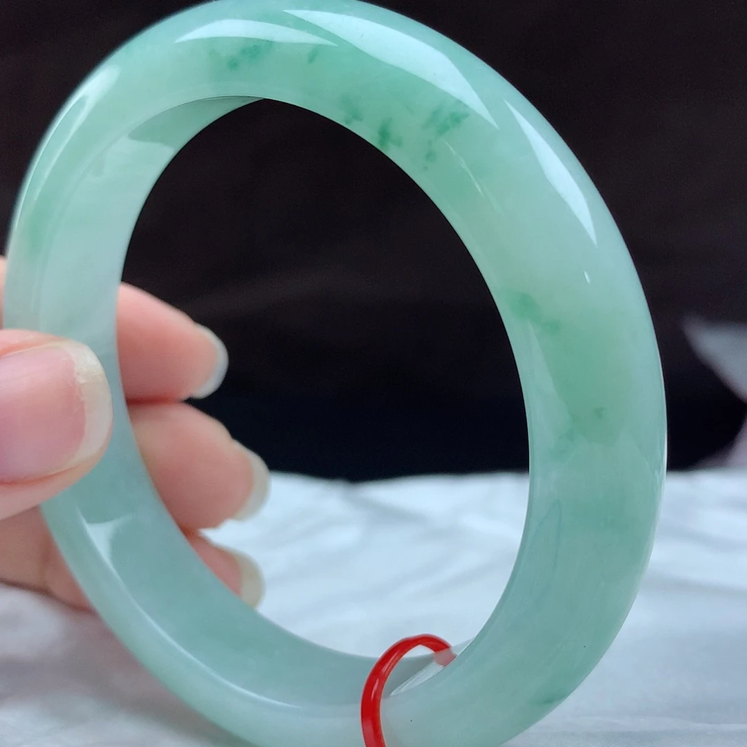 未镶嵌手镯翡翠23358，