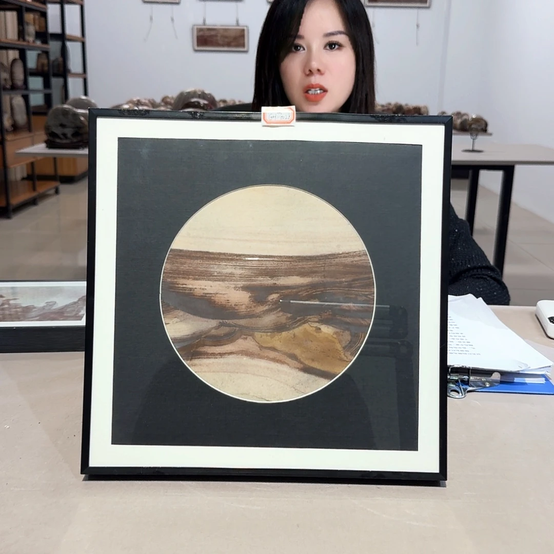 28×28 长江画面石板画