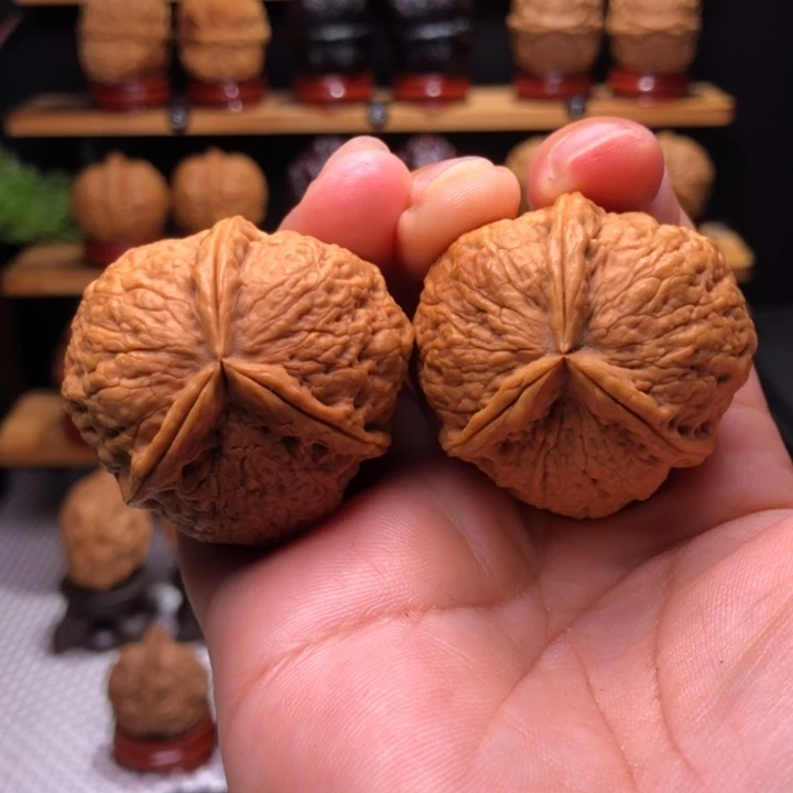 【闪购商品】用****8金牛三棱1