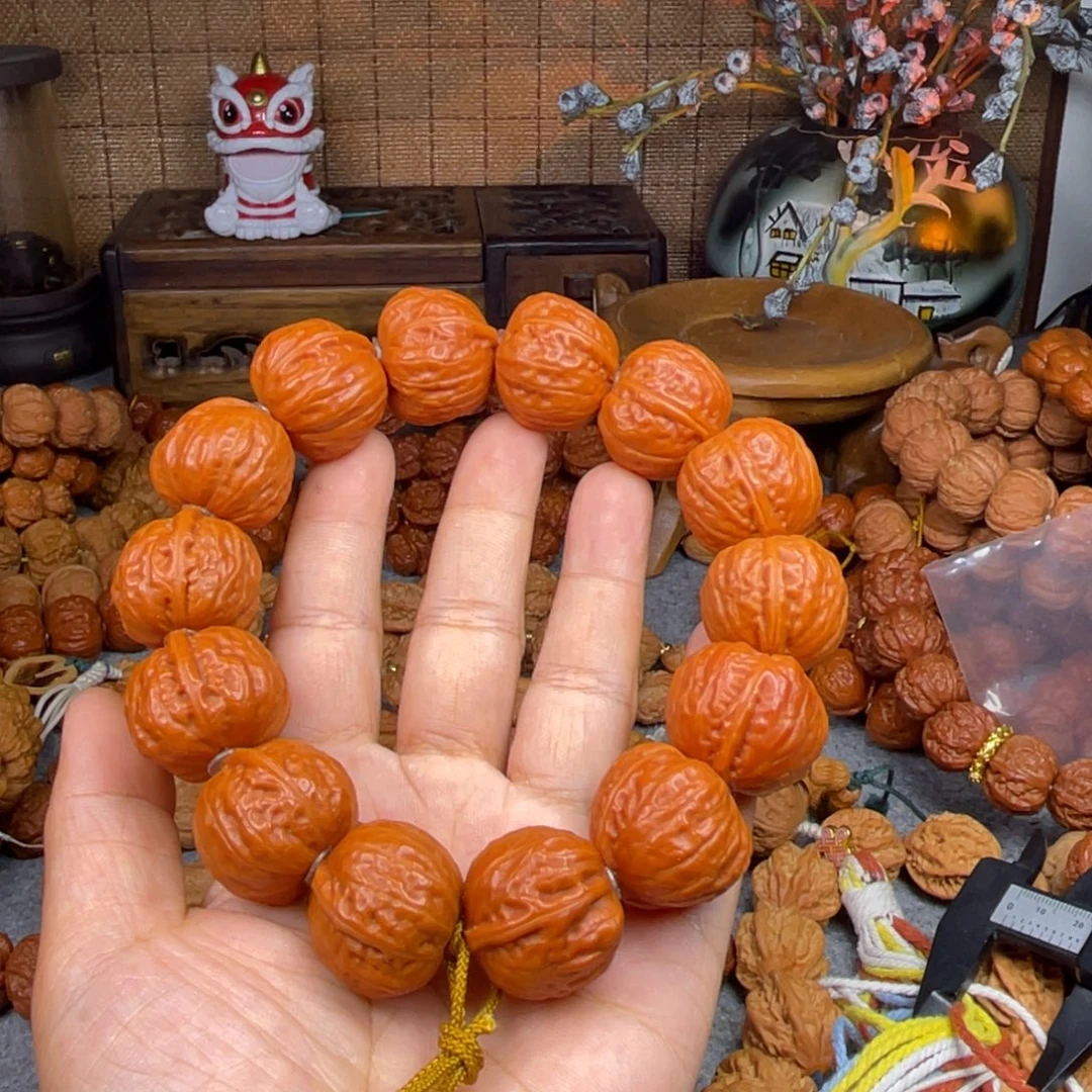 劲***辉吊坠文玩核桃秋子