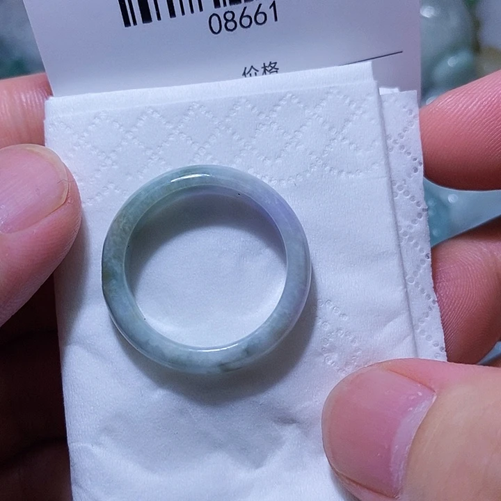 翡翠未镶嵌颈饰天光墟翡翠市场现金代购