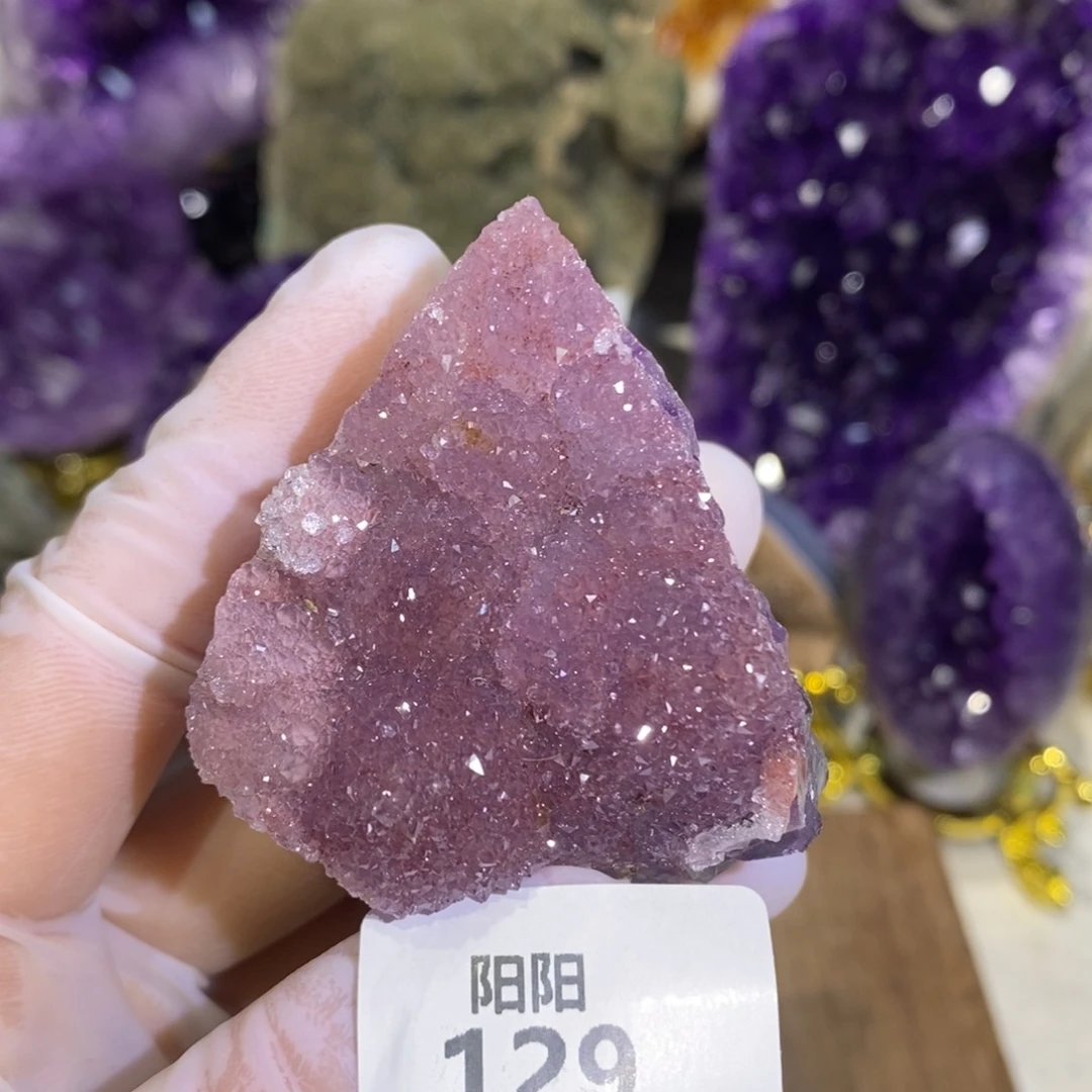 紫晶未镶嵌大型摆件（非配饰）