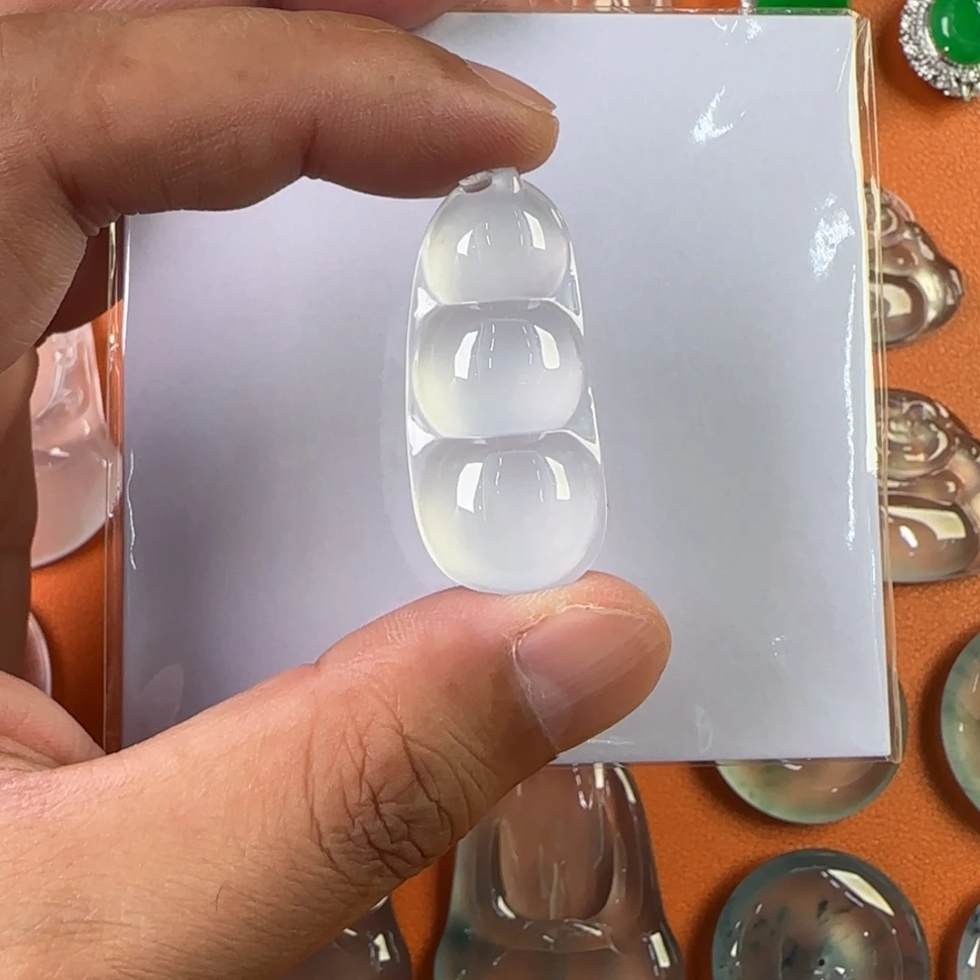 定制翡翠未镶嵌天然