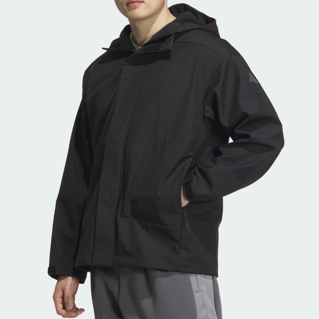adidas/阿迪达斯男款黑色拒水防泼运动休闲连帽夹克外套JM9154