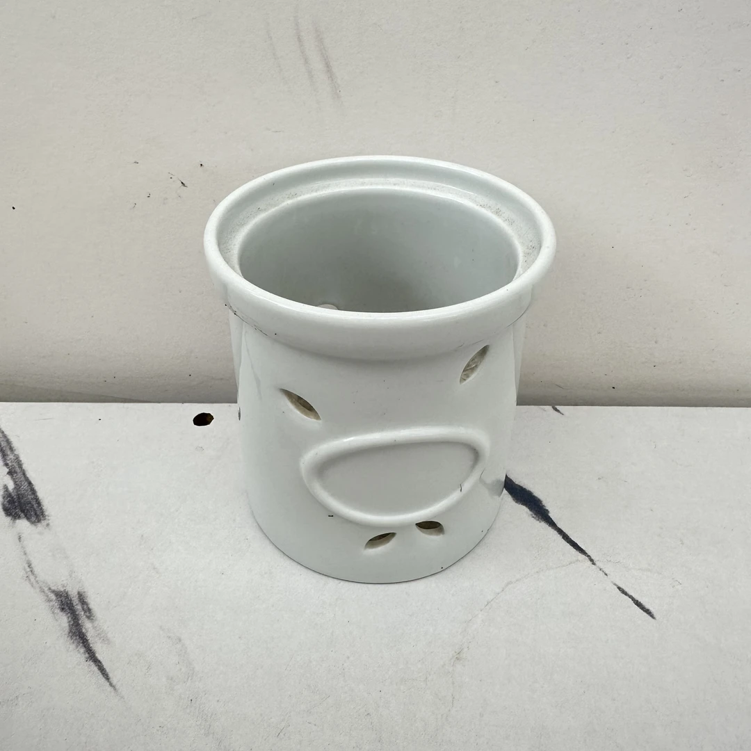 简馨优选 蝴蝶兰专用镂空小白盆- 客厅摆设