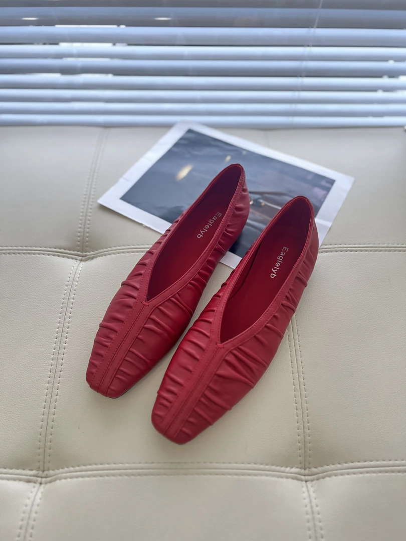 Eaglelyb时尚尖头气质新款复古百搭休闲舒适皱皱红色单鞋