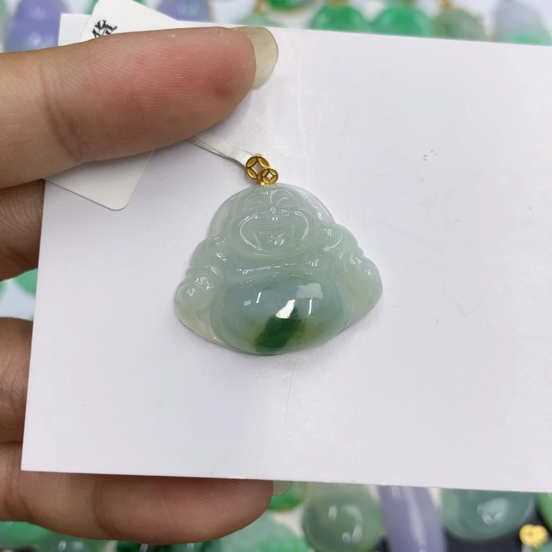 颈饰18K金镶嵌翡翠翡翠