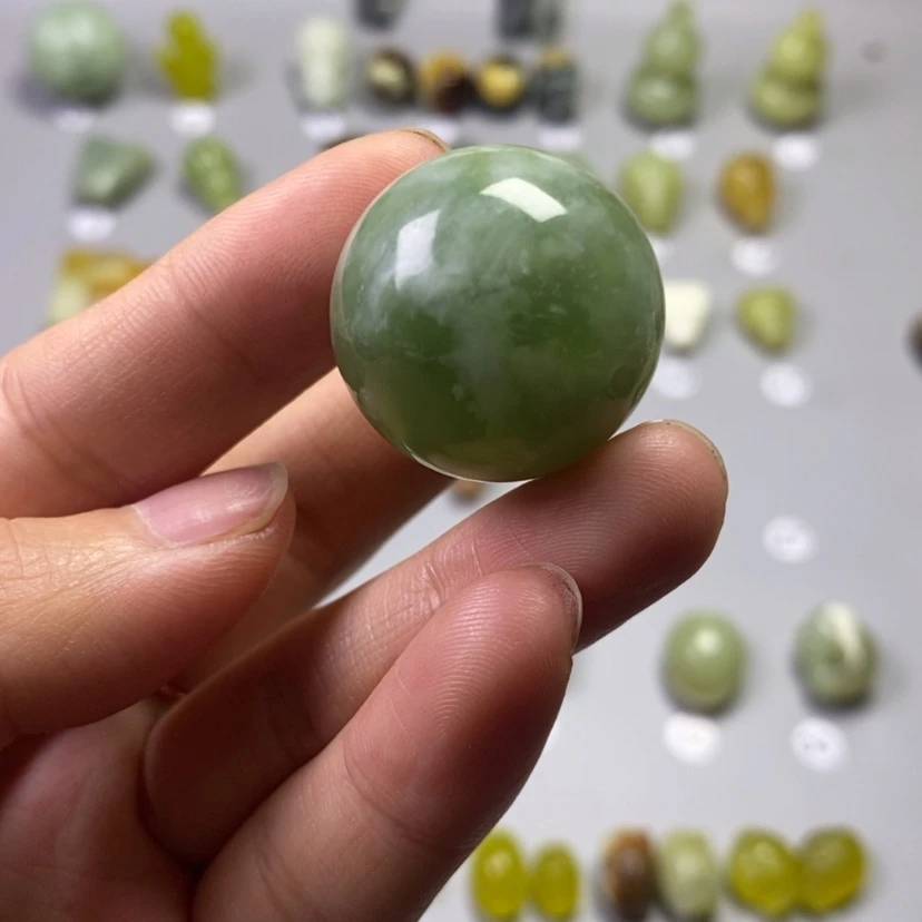 【闪购商品】蛇纹石玉未镶嵌吊坠(不含链)