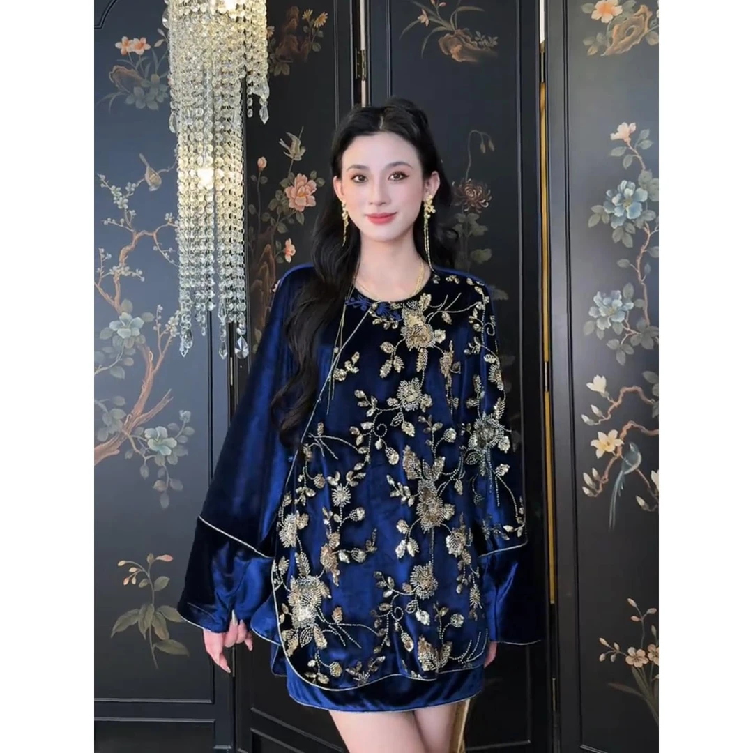 新中式国风轻奢高端时髦韵味气质的深蓝色缎面盘扣衬衫套装裤女秋