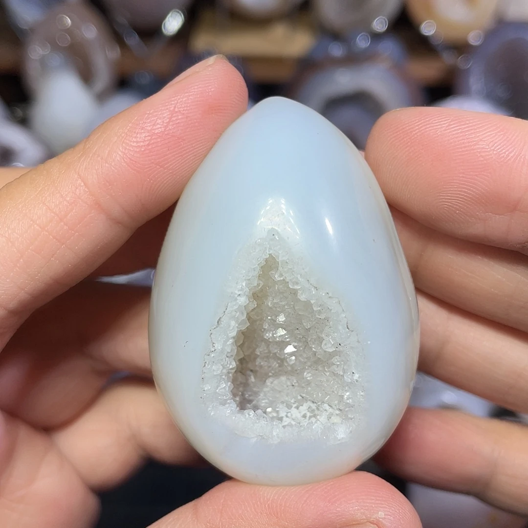 水晶未镶嵌大型摆件（非配饰）
