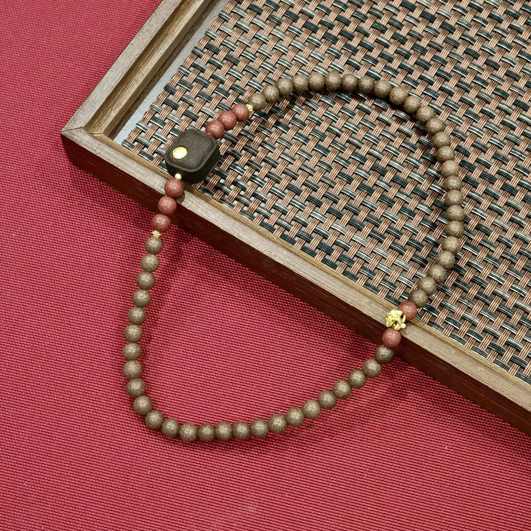 宫皇顺合香珠方糖扎扎双圈手串SDXD3631