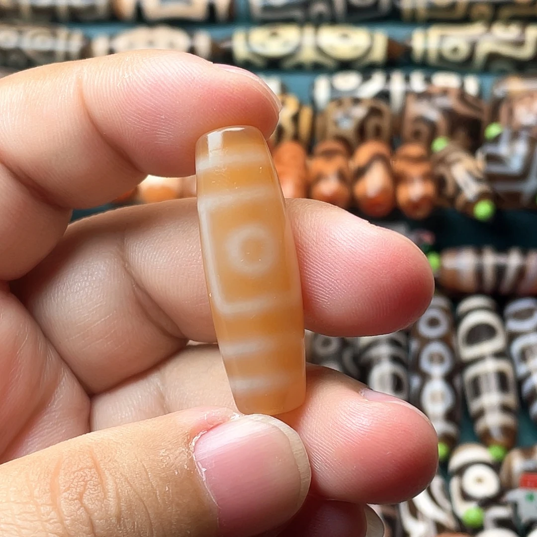 玛瑙/玉髓未镶嵌颈饰聚缘两眼
