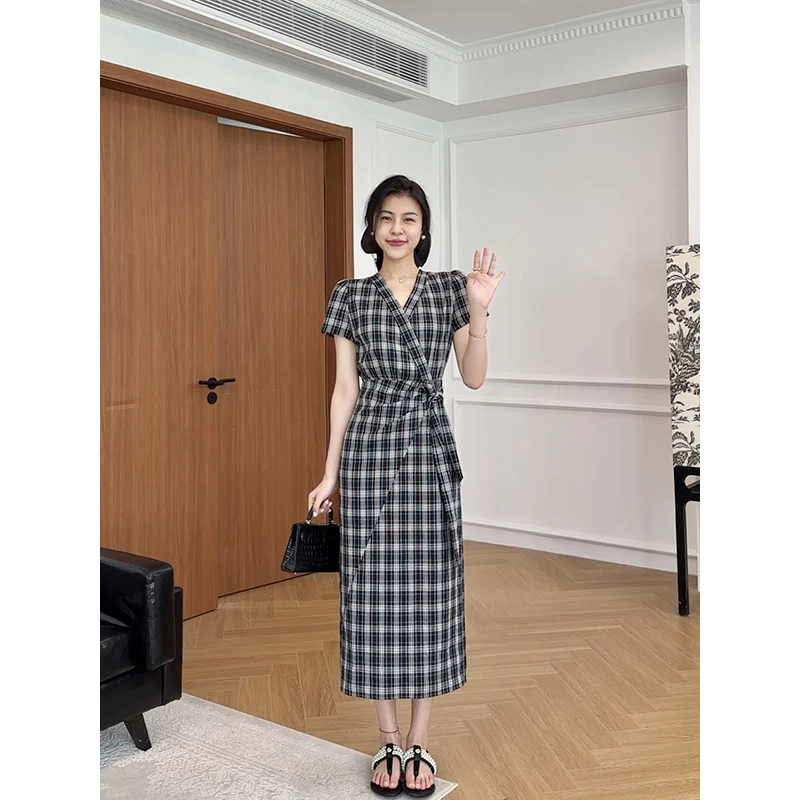 张阿星【复古回忆录】法式复古V领绑带格子连衣裙W425Q10303