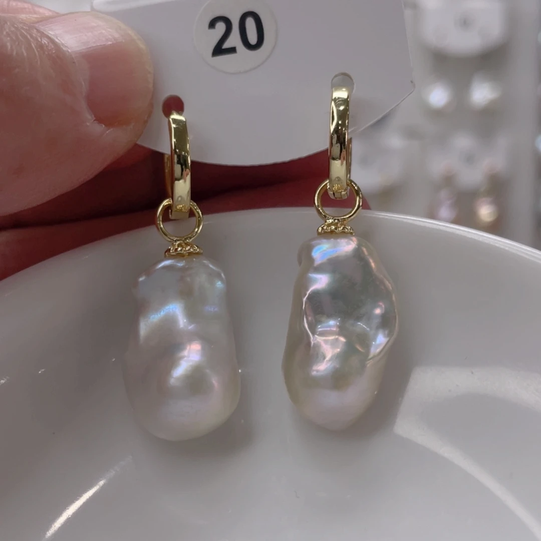 颈饰未镶嵌淡水珍珠