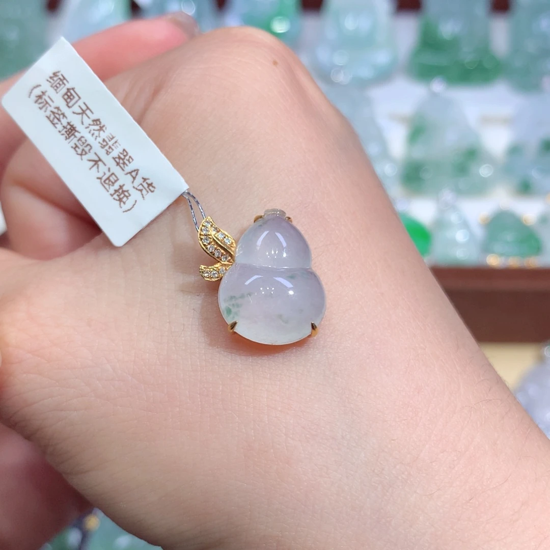 吊坠(不含链)18K金镶嵌翡翠天然缅甸A货翡翠揭阳工葫芦