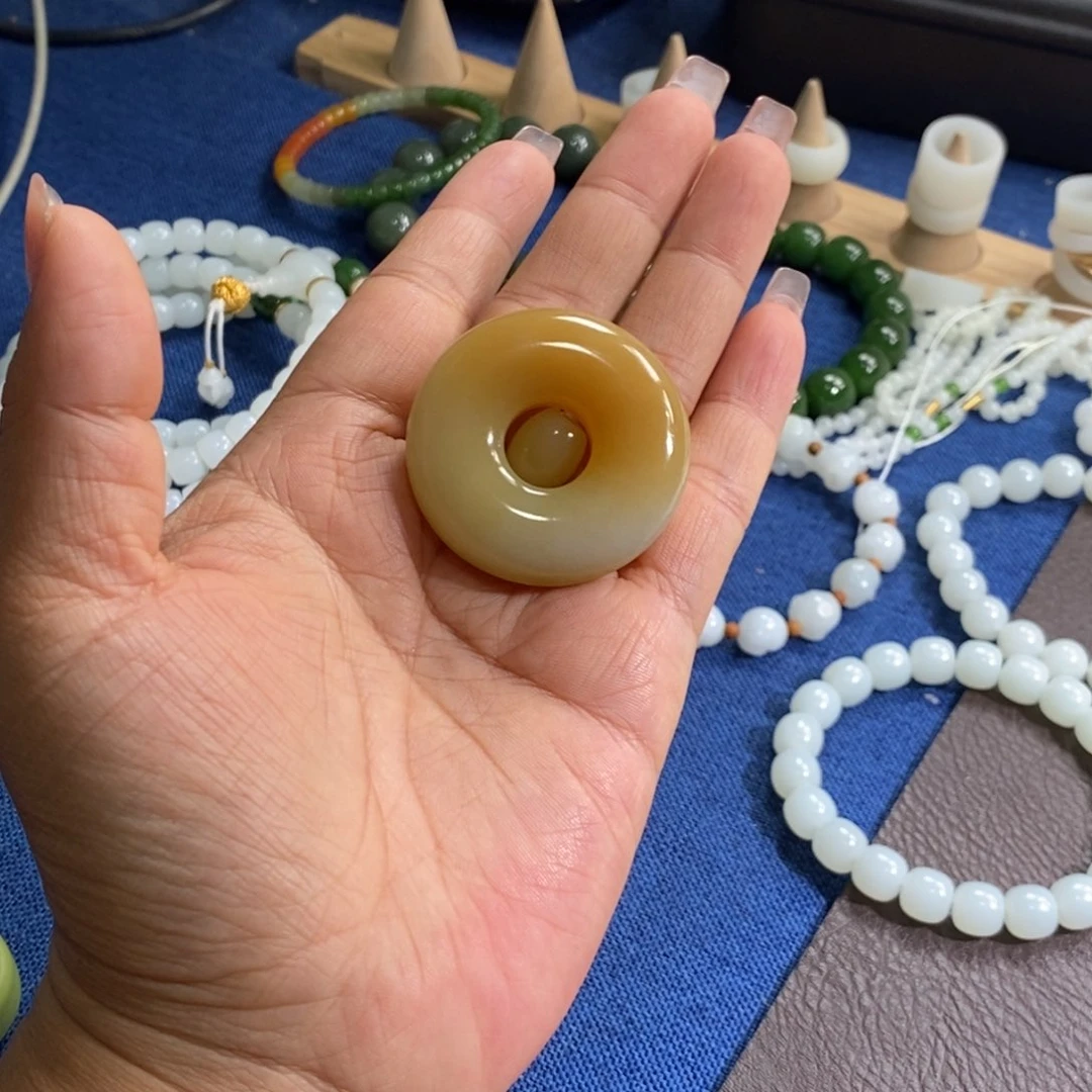未镶嵌手链和田玉（糖玉）荔*姐