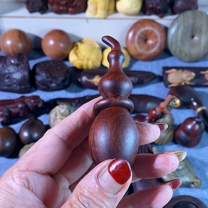 染料紫檀（血檀）葫芦