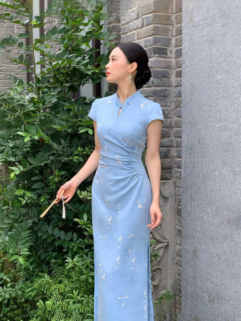 小个子定制【江南韵】浅蓝碎花立领改良旗袍复古修身短袖开叉裙