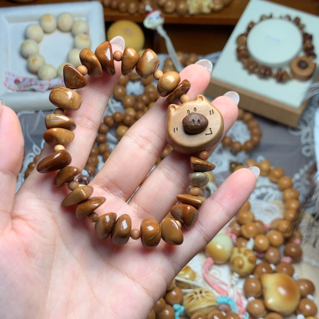 吊坠猴头核桃库克手串咖啡猪猪