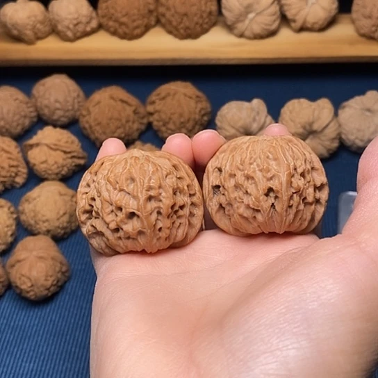 文玩核桃把件无修正磨