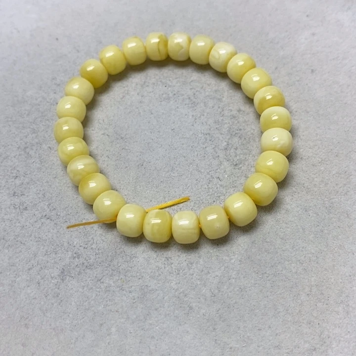 蜜蜡未镶嵌裸石串
