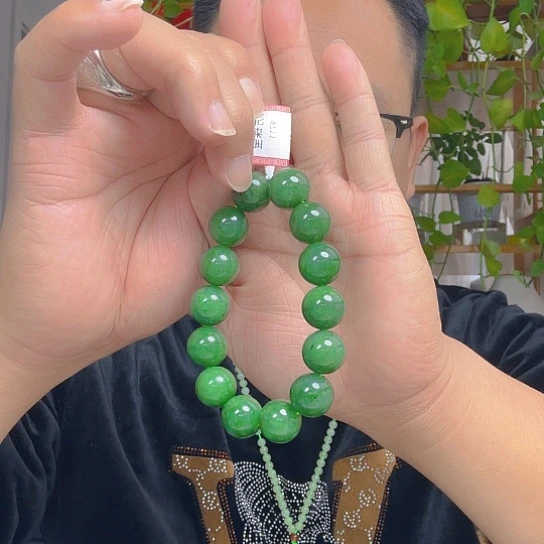 未镶嵌手链和田玉卡16