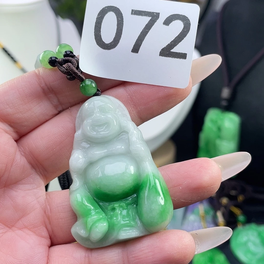 吊坠(赠链)未镶嵌翡翠