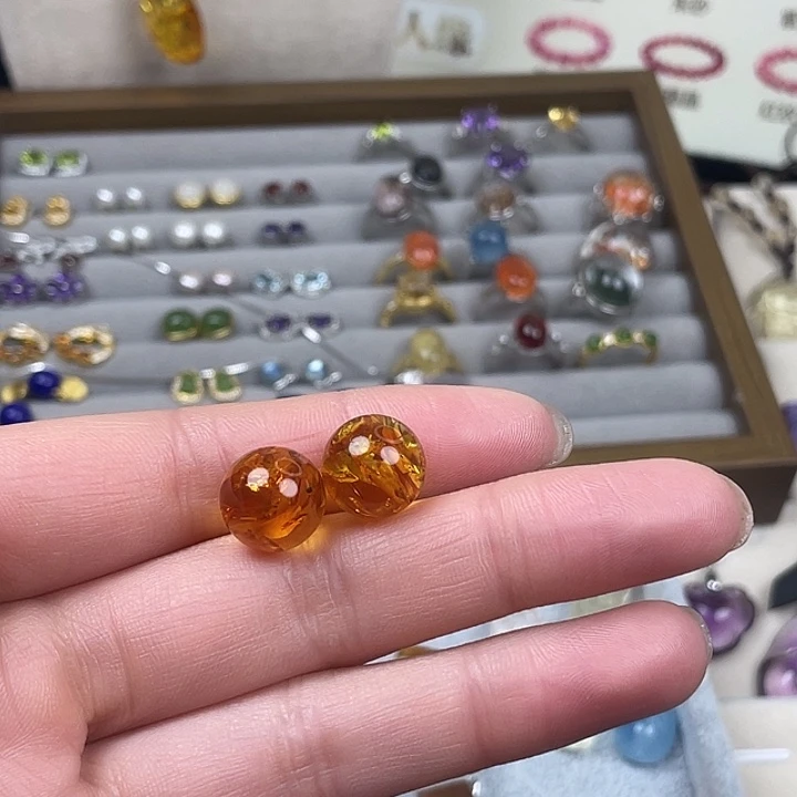 未镶嵌手链水晶?*?