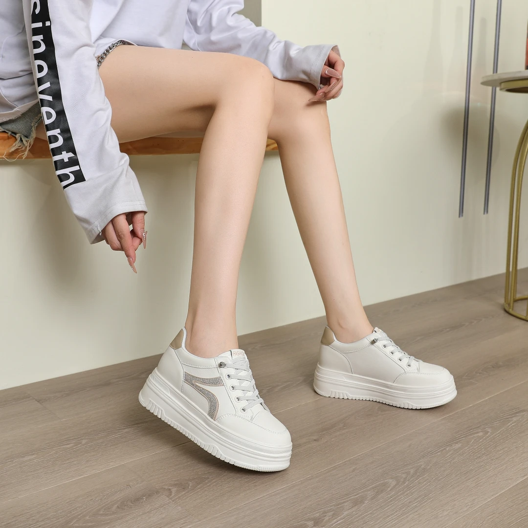 增高秋季注压厚底夏季休闲板鞋百搭板鞋高智淡人风