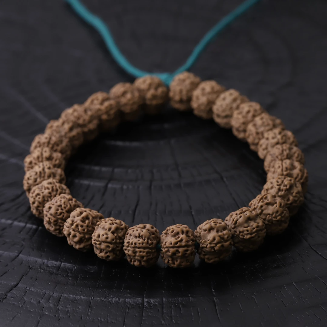 S8452【飞碟大平细】纯一代老树天坐平细小金刚文玩手串