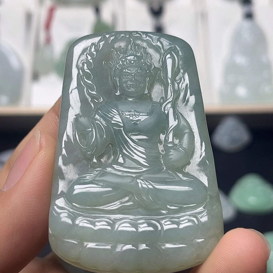 翡翠未镶嵌颈饰缅甸天然翡翠