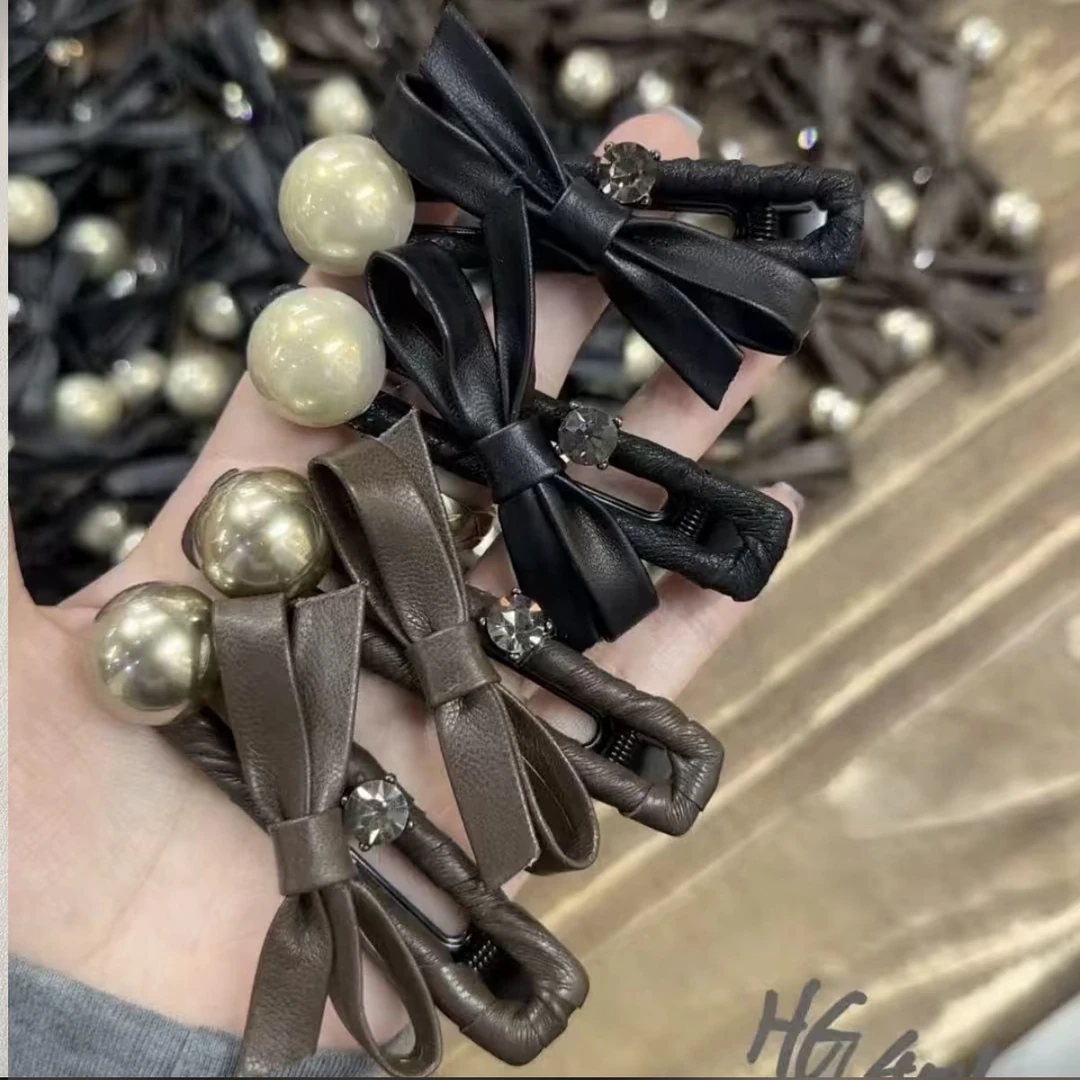 爆款皮殴珍珠刘海夹