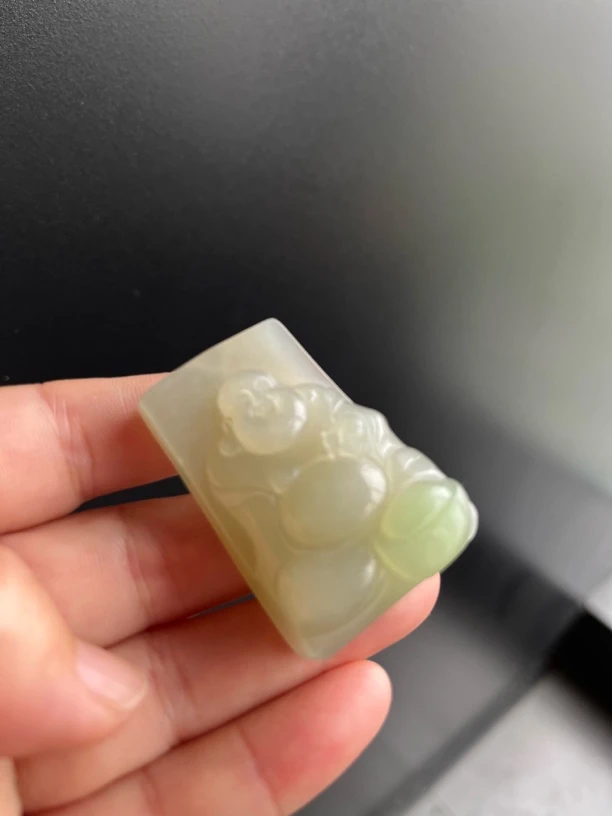 天然和田玉翠青挂件，佛公吊坠