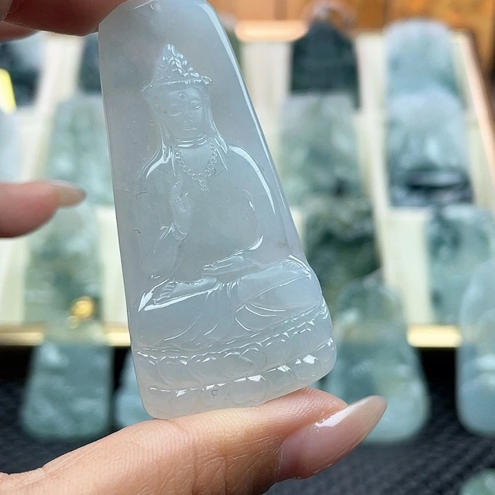 颈饰未镶嵌翡翠天然翡翠素衣