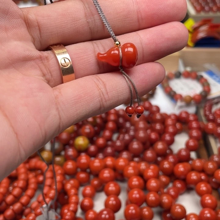 南红玛瑙未镶嵌手串