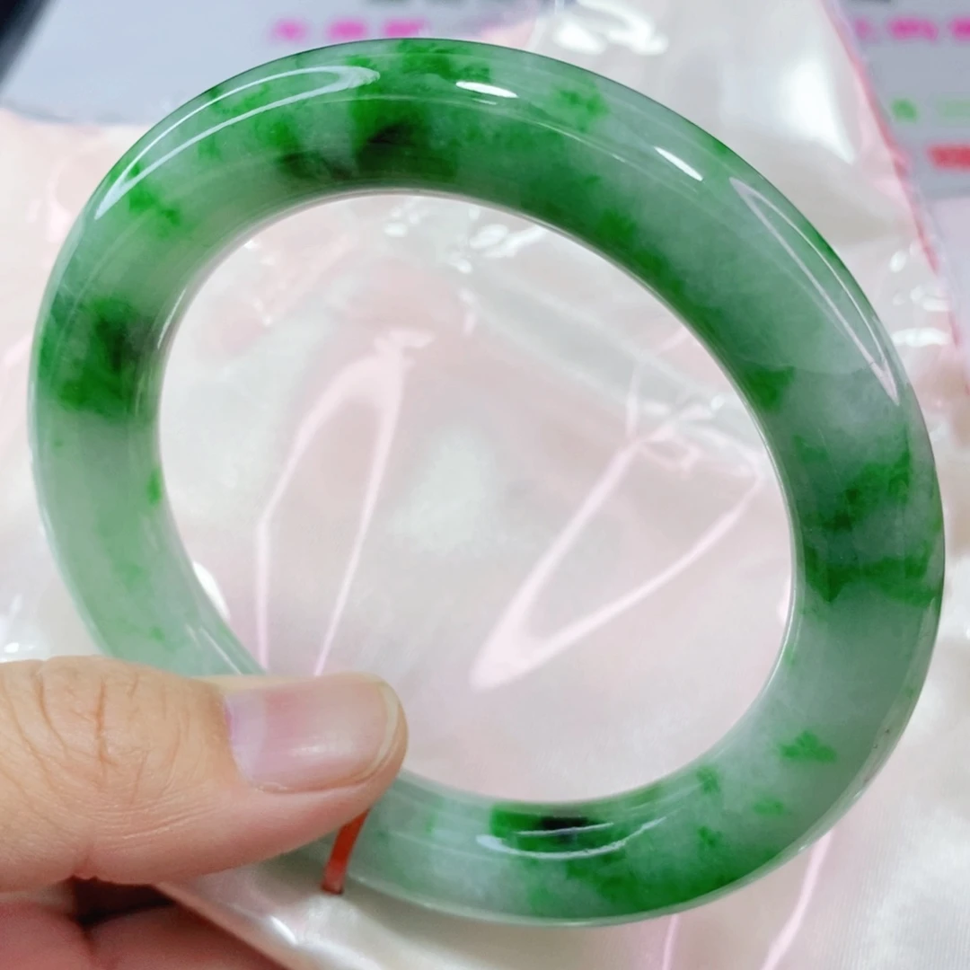 未镶嵌手镯翡翠60圈口圆条高货