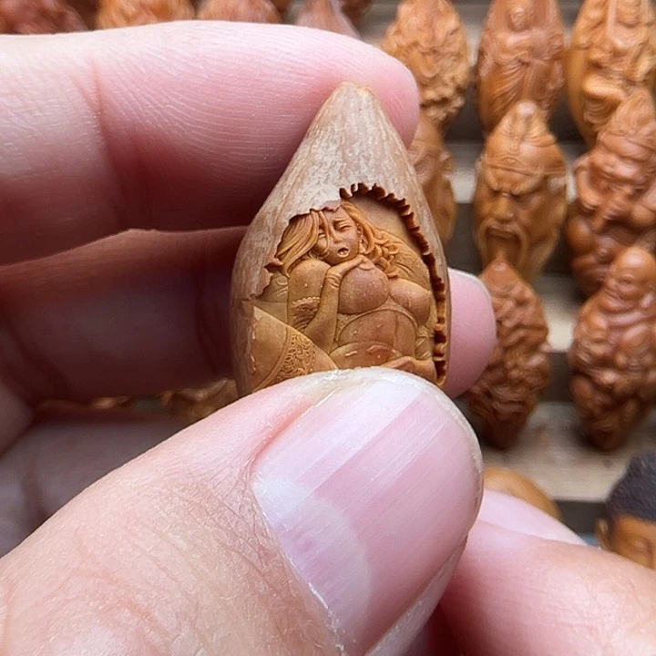 橄榄核吊坠19尺寸哦