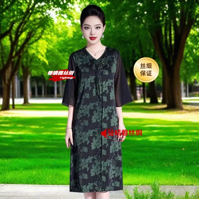 2025透气江南丝绸新款真丝连衣裙夏季中老年桑蚕丝妈妈裙子